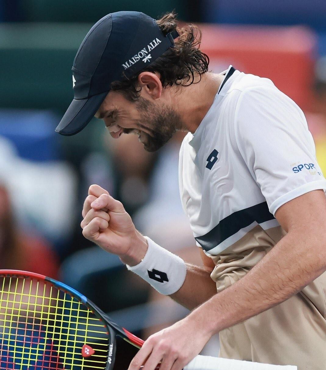 德约科维奇爆冷击败C9，突破纪录引爆全场！的简单介绍