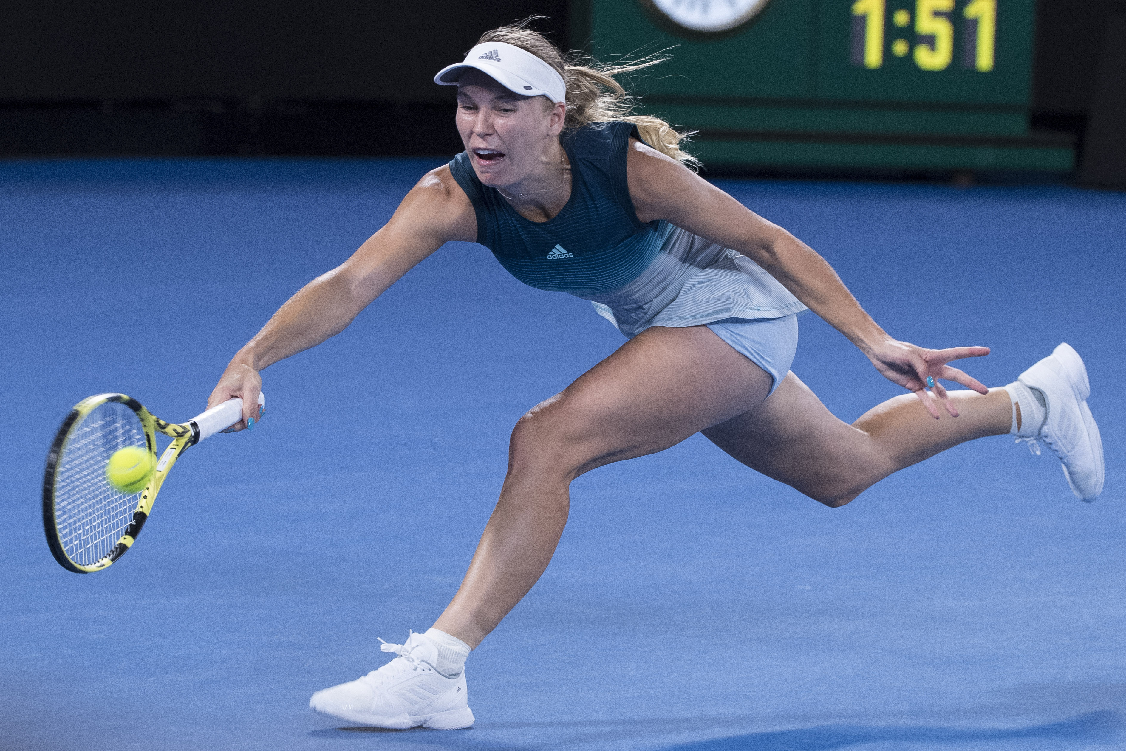 关于莎拉波娃在澳大利亚队比赛中问鼎冠军，惊险取胜引发热议！的信息